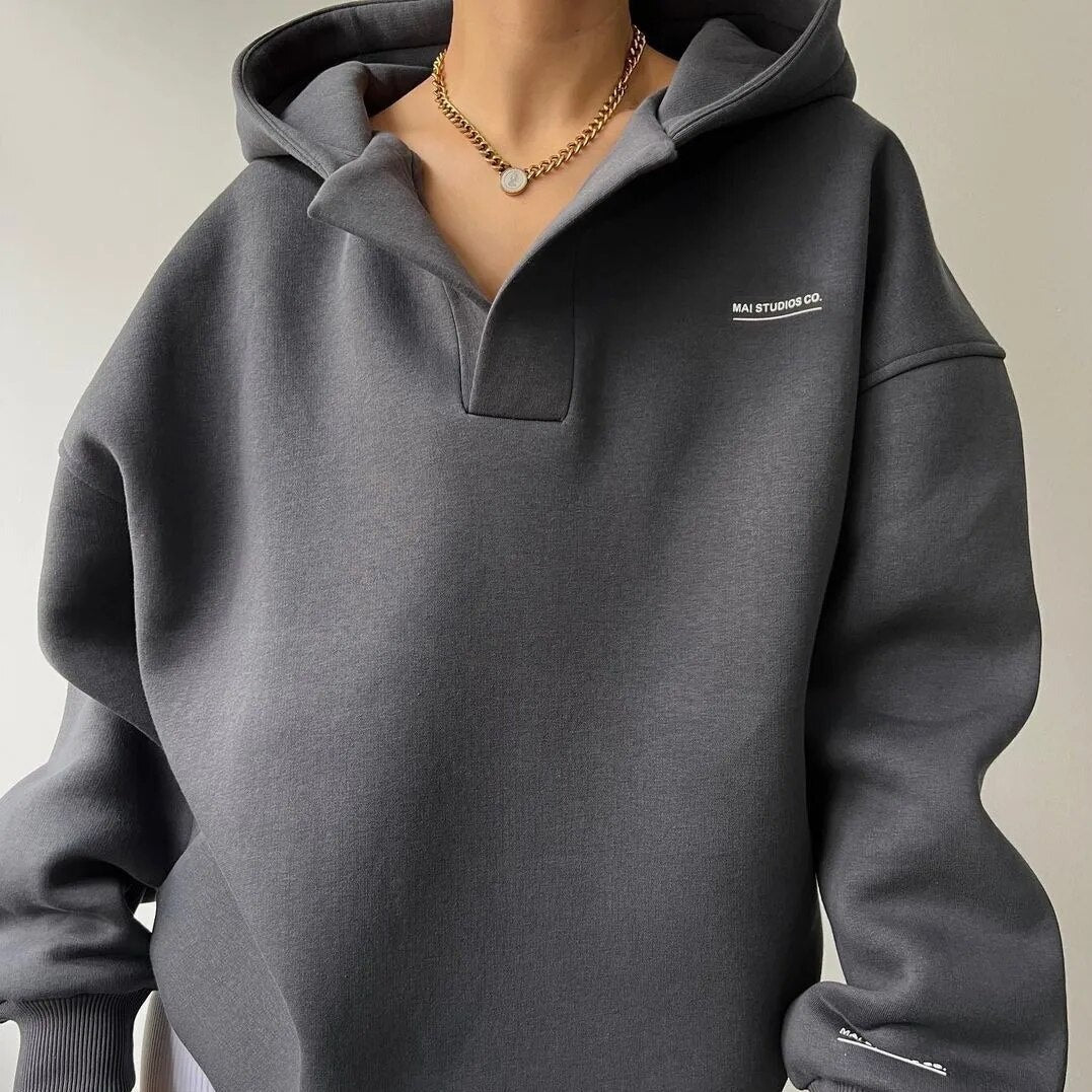 Elin Skovgaard | Minimalistische zachte hoodie